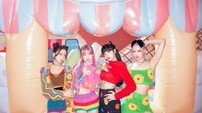 [DA:신곡] 블랙핑크, 전세계 공개…셀레나고메즈와 러블리 ‘Ice Cream’ (종합)