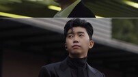 [DA:신곡] 임영웅 차트 1위…신곡 ‘HERO’ 공개 직후 지붕킥 (종합)
