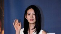 ‘제2의 김다미’ 신시아, 손가락 까딱…‘마녀2’ 유니버스 대확장 (종합)[DA:현장]