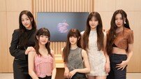 뉴진스와 사과폰, 운명적 협업 “받은 사랑에 보답하고파” (종합)[DA:현장]