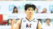 착실히 경험 쌓은 KT 루키 문정현, PO에선 특급 조커로!