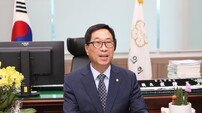 최종오 익산시의회 의장 “평의원으로도 겸손하고 낮은 자세로 의정활동 전력할 것” [인터뷰]