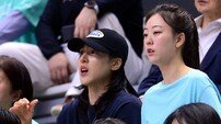 김단비-곽민정, 농구 응원왔어요~ [포토]