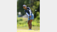 신지은, LPGA 태극낭자 올 첫 승? 2R 1타 차 선두 