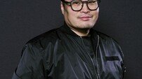 ‘조명가게’ 강풀 “‘무빙2’ 이제 써야죠…내년 목표” [DA:인터뷰③]