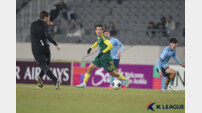 [현장리뷰] 낯선 용인땅, 더 무기력했던 전북…홈에서 시드니에 발목 잡히며 ACL2 준결승 진출 ‘빨간불’
