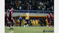 ‘아사니 멀티골’ K리그 자존심 지킨 광주, 2번 아픔 준 日 고베 꺾고 ACLE 8강행…‘정효 매직’ 아시아 강타!