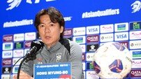 홍명보 감독 ‘축구는 조직력이 중요’