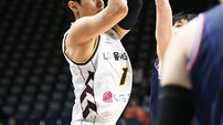 4경기 연속 3점포 5방씩 터트린 유기상, 19G 연속 3점슛 성공…적지서 KCC 잡은 LG, 하루 만에 2위 복귀