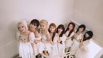 ‘컴백’ 유니스, 이번엔 순백의 ‘스위시걸’