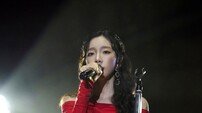 태연 일본 콘서트 갑자기 취소…이유 알고 보니 ‘수송 문제’ [공식]
