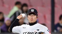 “(황)재균이가 1루 봐야죠” KT 이강철 감독, 허경민 1군 복귀에 내야 다시 개편
