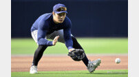 김하성, 첫 2루수 출전→안정된 수비 ‘곧 ML 복귀 전망’