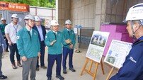 강기정 광주시장, 상무지구 통합공공임대주택 안전점검 나서