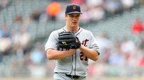 ‘강속구 투수의 함정 토미 존 수술’ 특급 영건 또 이탈