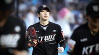 “그것까지 바꾸기엔 시간이…” 연거푸 도루 허용한 KT 오원석, 새로운 숙제가 생겼다