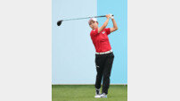 허리 통증 털어내고 첫날 2언더파로 순조롭게 출발한 김효주, “스폰서 대회, 꼭 우승하고 싶다.”