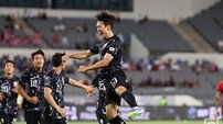 [SD 리뷰 in 용인] 강상윤, 이호재 A매치 데뷔골 폭발했지만…다득점 실패한 ‘홍명보호’, 홍콩에 2골은 부족했다!