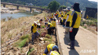 수원시 자원봉사자들, 가평 수해 농가 복구 지원…무더위 속 따뜻한 연대 실천