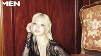 프미나 이채영, 큰 거 왔다…금발+블랙 시스루 ‘관능적’ [화보]