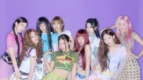 트와이스 10주년, 월드투어+차트 석권 ‘글로벌 레전드 입증’