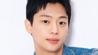 이신영 조용히 입대…이미 신병교육 수료 “조금 늦게 소식 전해 죄송”
