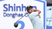 히가 가즈키 3년 만에 신한동해오픈 패권 탈환…김성현 6위, 한국 선수 최고 성적