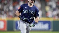 ‘그리피 jr 넘었다!’ 롤리 57홈런 폭발, 시애틀 구단 단일시즌 최다홈런 주인공으로