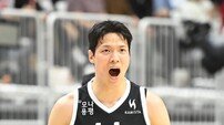 ‘김선형 종료 3초전 결승 자유투’ KT, 연장 접전 끝 현대모비스에 1점차 승리