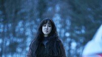 ‘하얀 차를 탄 여자’ 수상한 정려원·의심하는 이정은…女투톱 서스펜스 스릴러