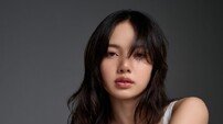 리사, K팝→패션계→할리우드까지 접수?