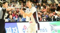 최진광 20점 ‘인생경기’, 허웅의 결승 3점 곁들인…‘부상병동’ KCC 3연승으로 단독 1위 [SD 원주 스타]