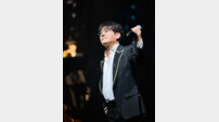 신승훈, 35년의 시간 담았다…전석 매진 속 단독 콘서트 성료