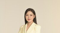 ‘7년 만의 금의환향’ 송가인, 이번엔 심사위원으로  “친정집 돌아온 느낌”