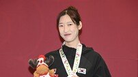 펜싱 여자 에페 임태희, 밴쿠버 월드컵 개인전 동메달…성인 국제대회서는 처음 개인전 메달권