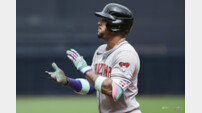‘장타력X안정된 2루수 확보’ 보스턴, 트레이드로 마르테 품을까?