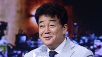백종원, 말 대신 맛으로 답했다…‘흑백요리사2’서 건재 과시 [SD이슈]