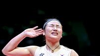 2025년 지배한 ‘셔틀콕 여제’ 안세영, 새해 첫 경기서 세계 12위 리 상대로 힘겹게 2-1 역전승…다음 상대는 日 오쿠하라