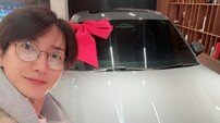 이특, 새해부터 통 크게 질렀다…1억 포르쉐 플렉스 [DA★]