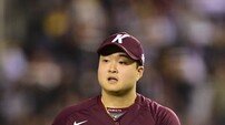 마지막 KS 경험한 필승맨의 귀환…김재웅의 존재가 소중한 키움