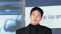 ‘휴민트’ 조인성 “류승완 감독의 페르소나? 정만식 선배 이길 수 없어”
