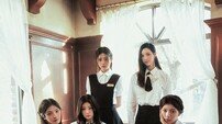 마법 소녀 ‘아일릿’ 日신곡 ‘Sunday Morning’ 뮤비 공개