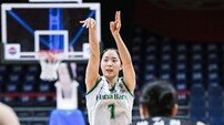 손끝 뜨거운 박소희, 3점슛 5방 포함 22점…선두 하나은행은 BNK 썸 제물로 5연승 질주 [SD 사직 리포트]