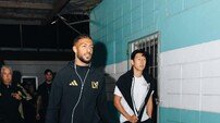 [LAFC 하프 리뷰] 전반전에만 ‘AS 해트트릭’ 1골·3도움 폭풍 기세 올린 손흥민, ‘흥부 콤비’ 합작골까지…이보다 더 강할 수 없다!