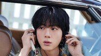 방탄소년단 진, 멕시코도 접수…라디오 1위 또?