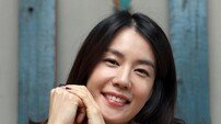 “조심성 없는 행동 죄송” 김지호, ‘공공 도서에 밑줄 그었다가’ 사과
