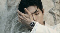 박보검, 오메가 앰버서더 품격…영화 같은 화보