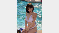 “애둘맘 맞아?” 홍영기, 아슬아슬 끈 비키니 입고 뽐낸 몸매 [DA★]