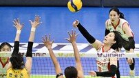 양효진의 은퇴식에 고춧가루 뿌린 페퍼저축은행, 현대건설 원정서 3-1 승리