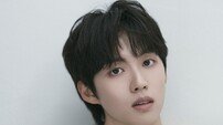 한소희, 새 막내 들어왔다…오종민 9아토엔터와 전속계약 [공식]